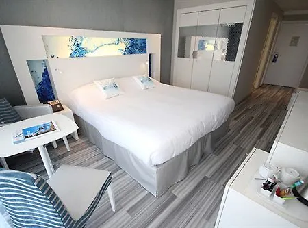 Josse Hotel