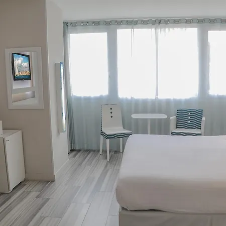 Josse Hotell Antibes